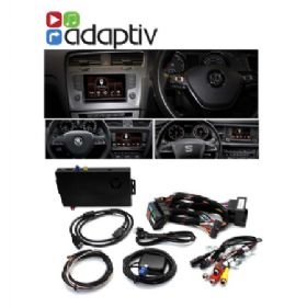 Adaptiv multimedia VW med navigation