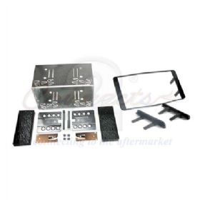 Connects2 CT23TY03A 2-DIN kit Toyota