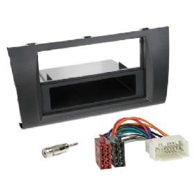 Komplet 2-ISO Kit m. rum Suzuki Swift 05/2005-09/2010