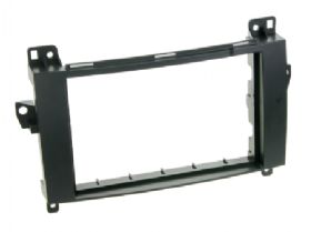 Radioramme 2-DIN Mercedes diverse sort